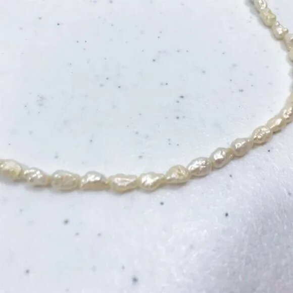 Vintage Freshwater Rice Seed Pearl Choker Necklace - Picture 3 of 9